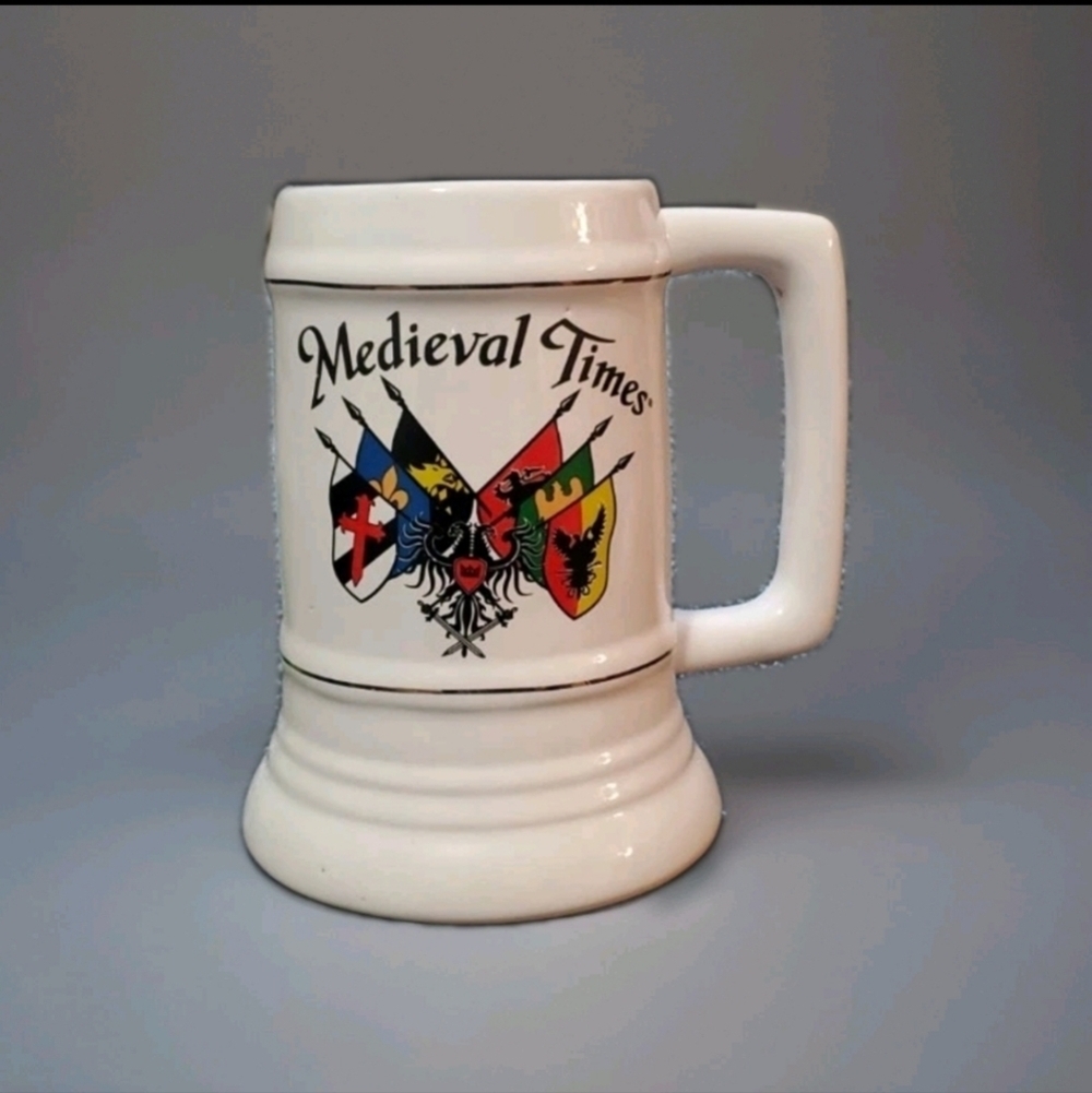 Medieval Times Beer Stein Tankard Coat Of Arms